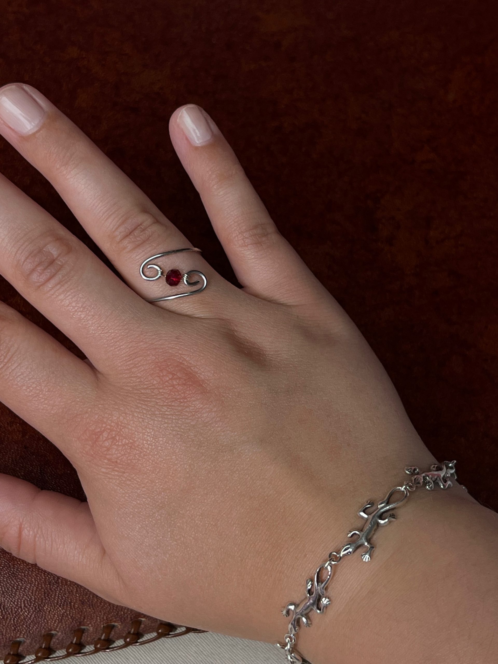 Roter Perlenring – Bild 3